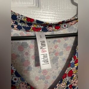 Latched Mama Nursing Tee